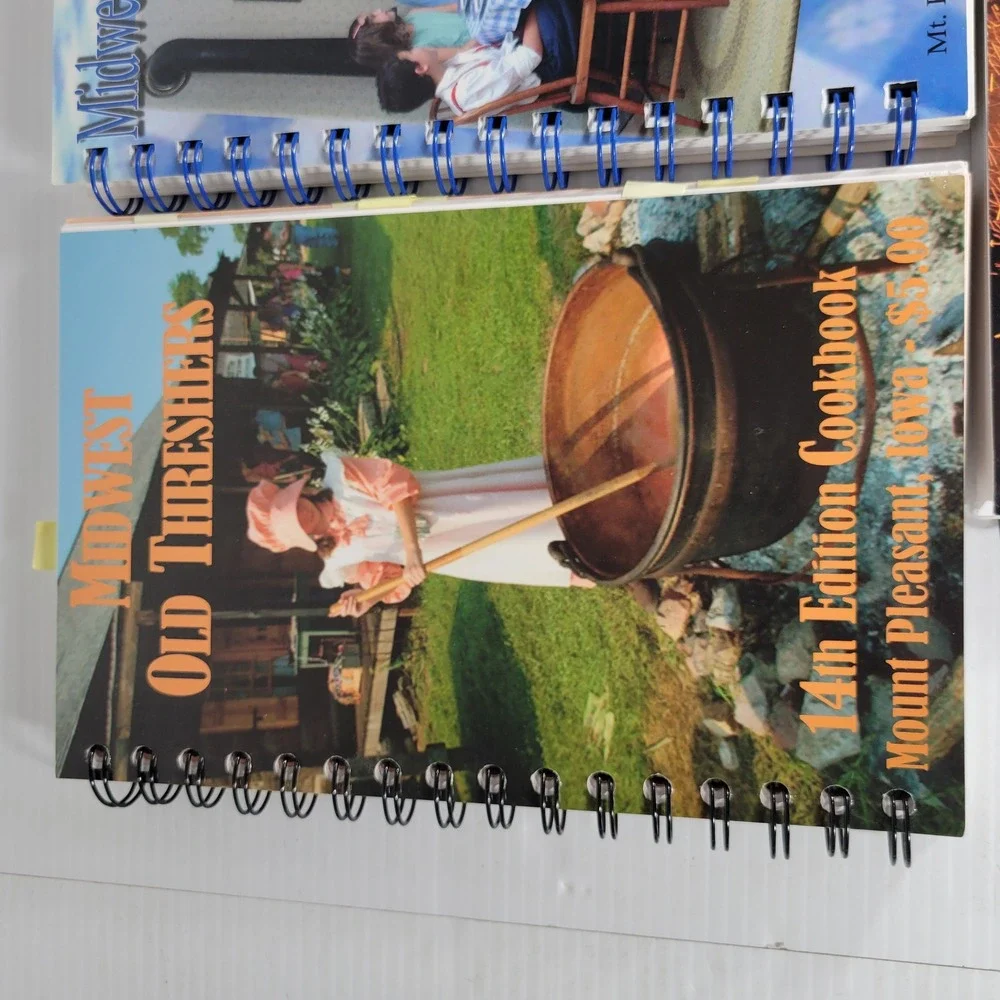 Midwest Old Threshers Cookbooks Lot‎ Community Recipes IA Mount Pleasant Rare
